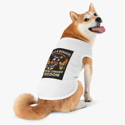 Patriotic 'Mar-A-Doggo Pointing Toward Freedom' Dog Shirt