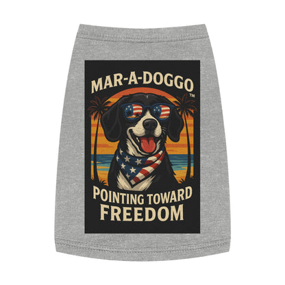 Patriotic 'Mar-A-Doggo Pointing Toward Freedom' Dog Shirt